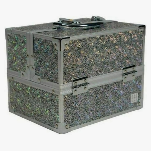 Caboodles‎ Adored Pebble Holographic Silver And Multi Color Train Case New - Picture 1 of 11
